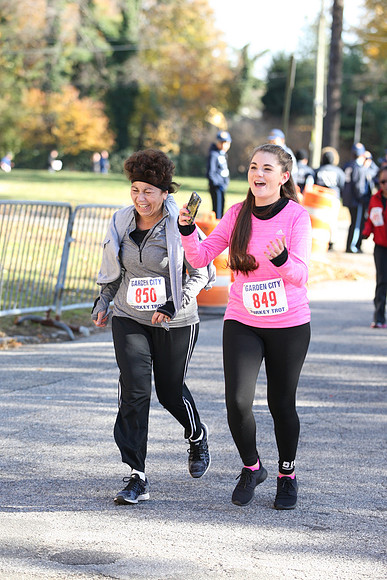 Finish5Mile_2887