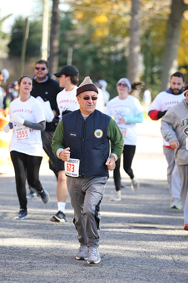 Finish5Mile_2907
