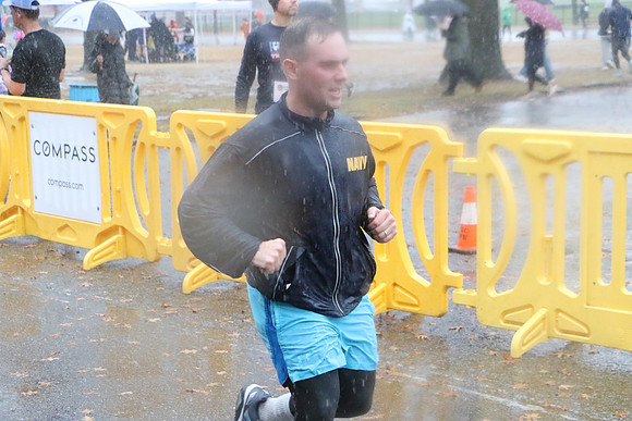 Finish5Mile_1899