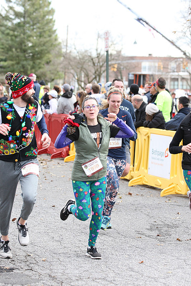 5MileFinish_1369