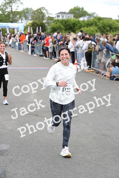 FinishHalf_1824