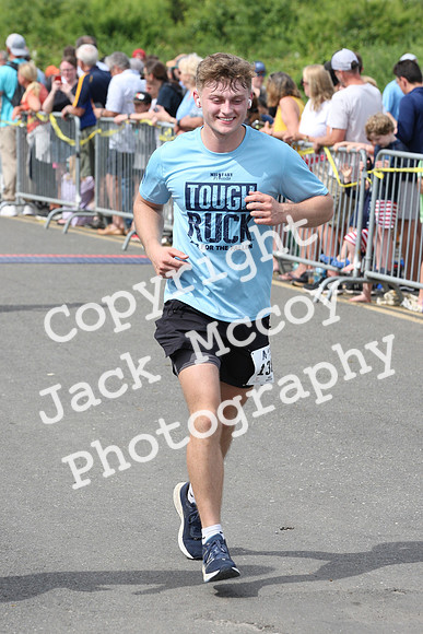 FinishHalf_0618