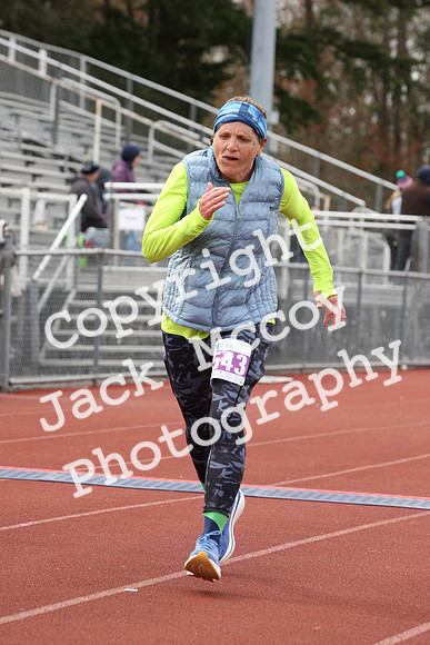 FinishHalf_0590