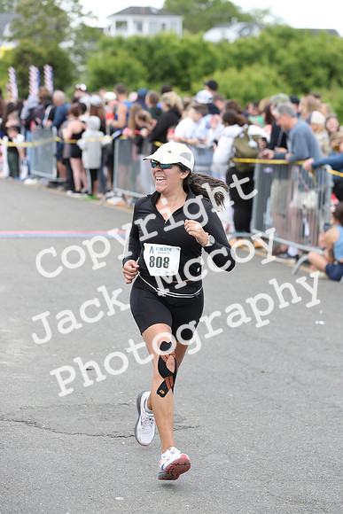 FinishHalf_1801