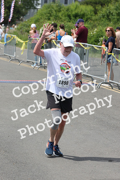 FinishHalf_2213