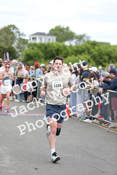 FinishHalf_0820