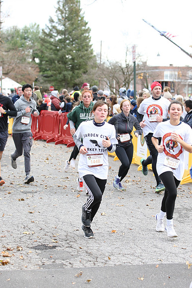 5MileFinish_1200