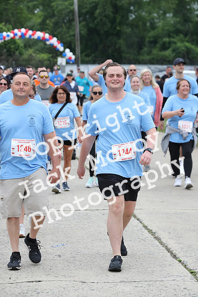 Finish_1352