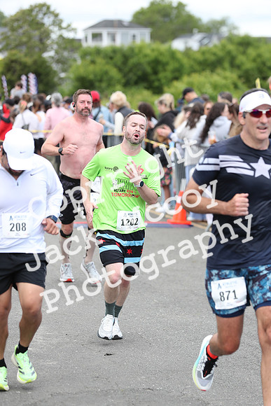 FinishHalf_1016