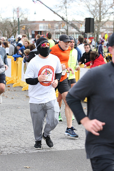 5MileFinish_1623