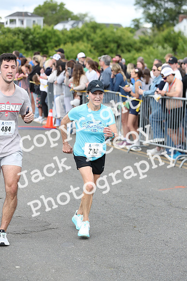 FinishHalf_1536