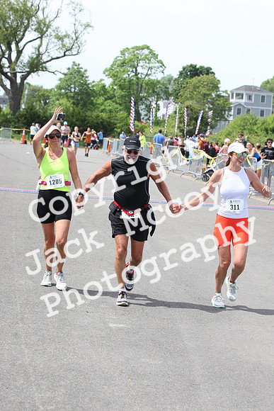 FinishHalf_2239