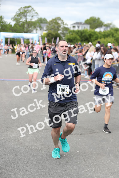 FinishHalf_1439