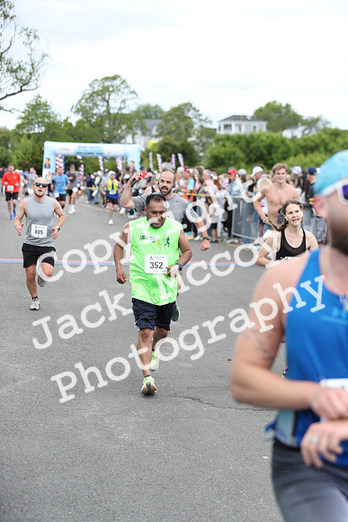 FinishHalf_0757