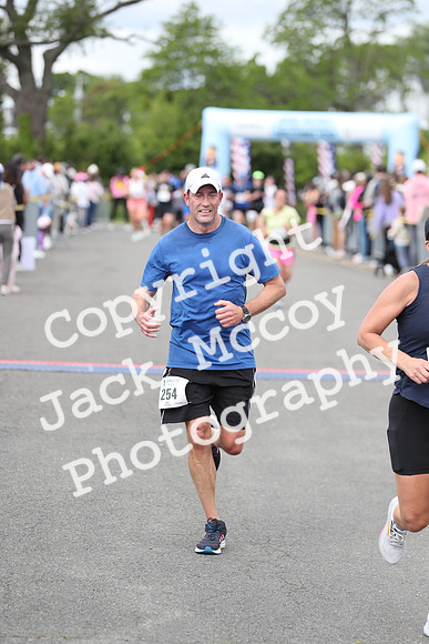 FinishHalf_1497