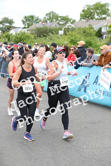 FinishHalf_1771