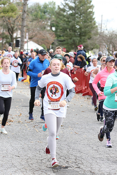 5MileFinish_1483