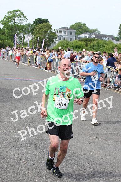 FinishHalf_1053