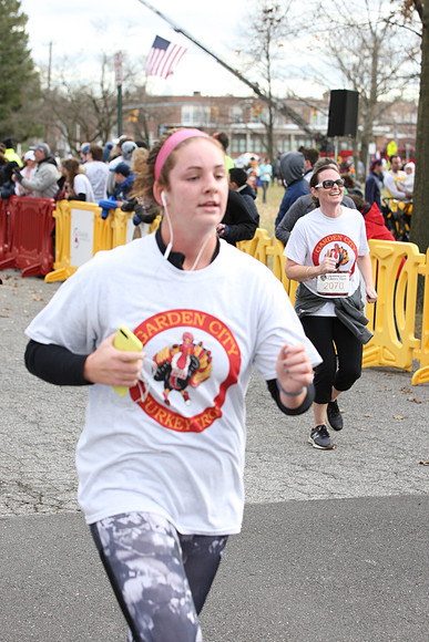 5MileFinish_1524