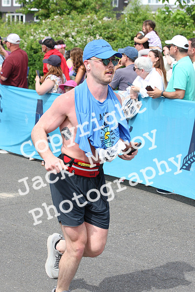 FinishHalf_1200