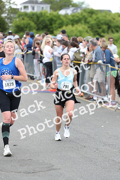 FinishHalf_1751