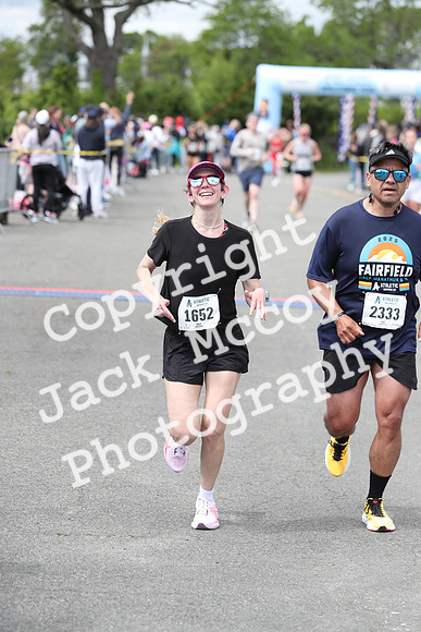 FinishHalf_1376