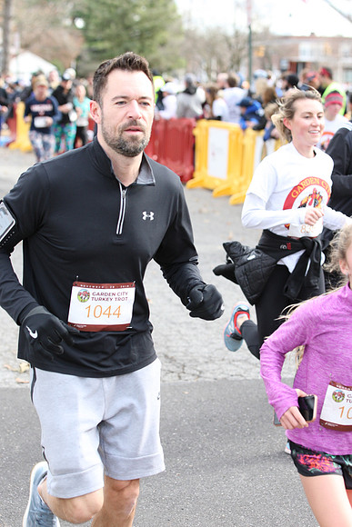 5MileFinish_1364