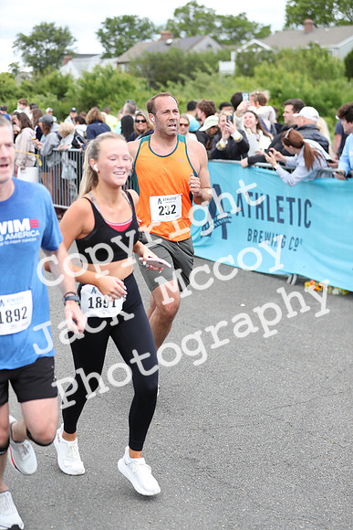 FinishHalf_0931