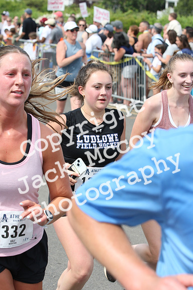 FinishHalf_1310