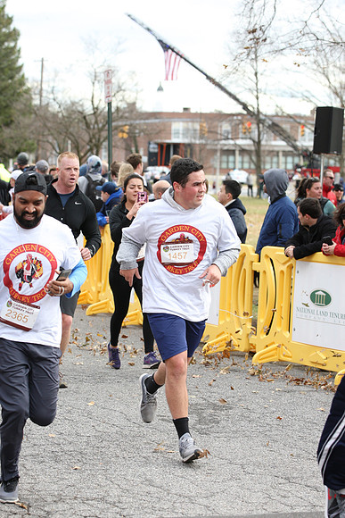 5MileFinish_1271