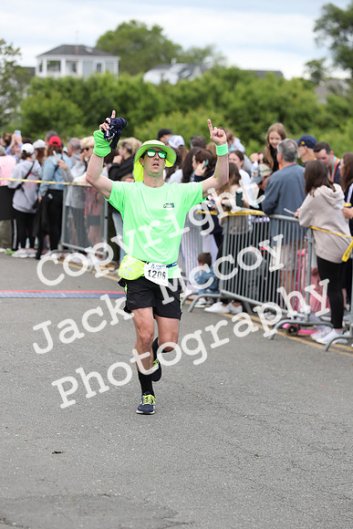 FinishHalf_1035