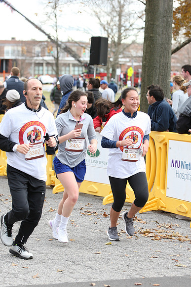 5MileFinish_1221