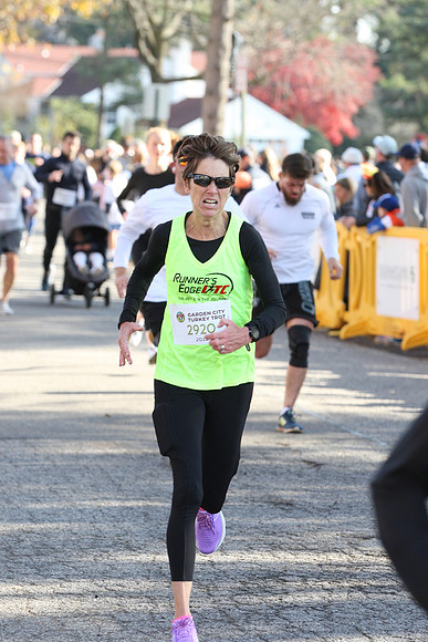 Finish5Mile_0500