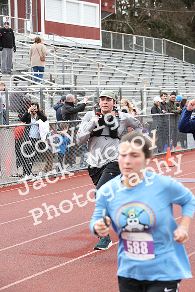 FinishHalf_0755