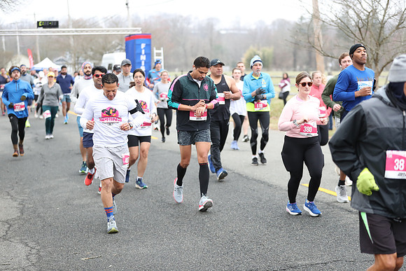 Start15k_0100