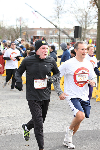 5MileFinish_1640