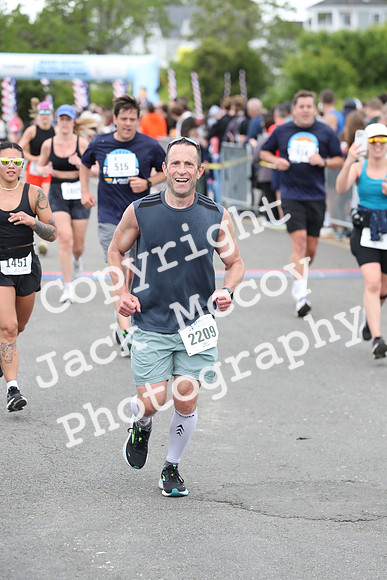 FinishHalf_1816
