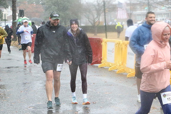 Finish5Mile_1874