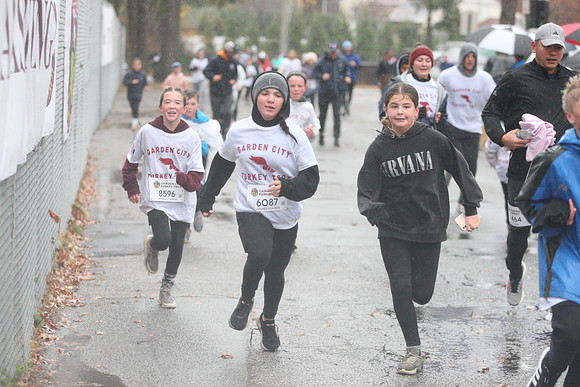 FinishFunRun_0343