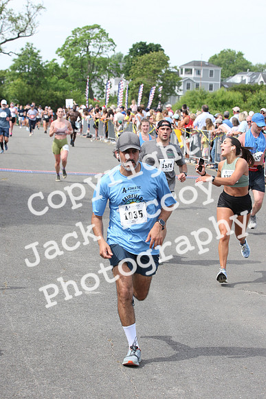 FinishHalf_1194
