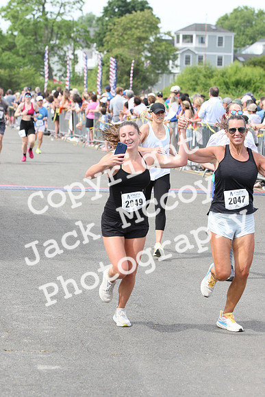 FinishHalf_0861