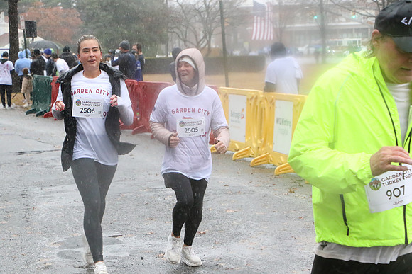 Finish5Mile_1828