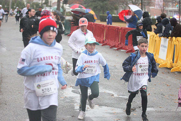 FinishFunRun_0433
