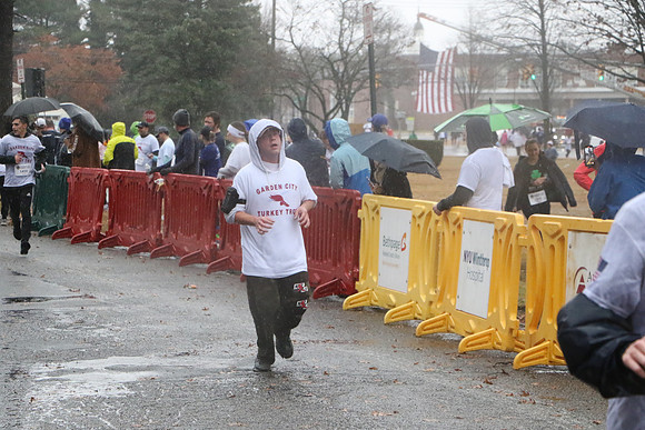 Finish5Mile_1754