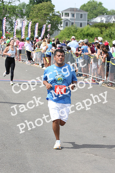 FinishHalf_1694