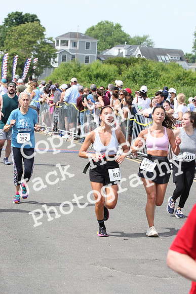 FinishHalf_1680