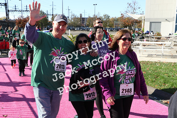 Finish_2049