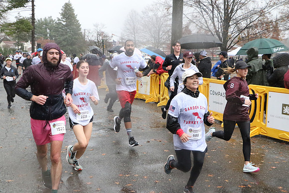 Finish5Mile_1010