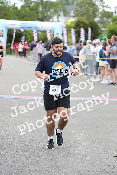 FinishHalf_2409