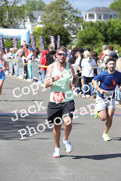 FinishHalf_0215